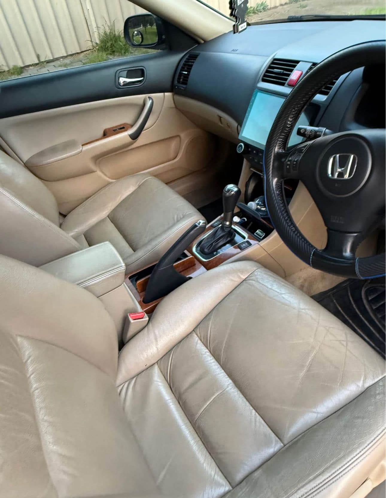 2006 Honda CIVIC hatchback photo 3